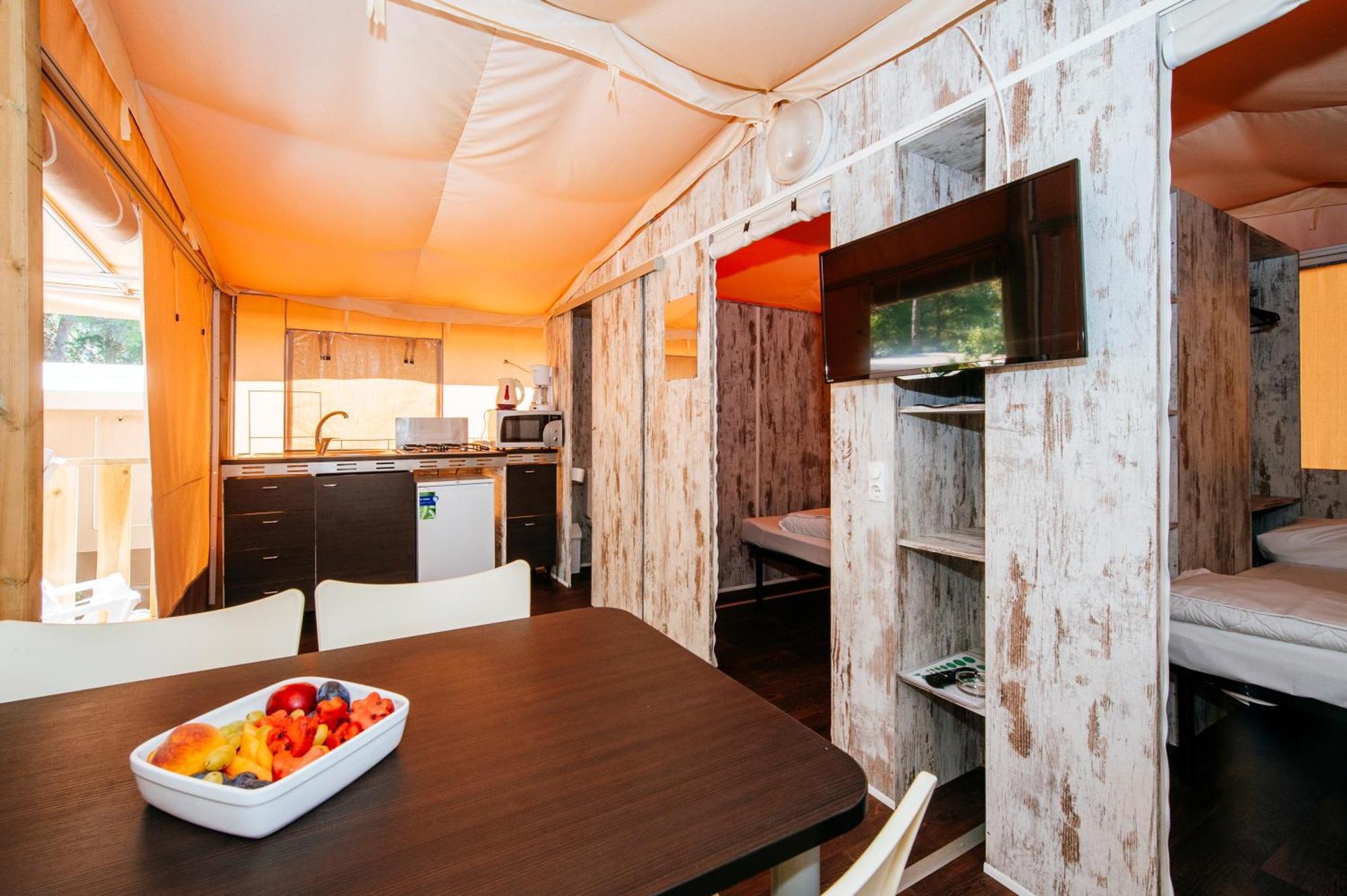 Zaton Holiday Resort Glamping Tents Nin Quarto foto